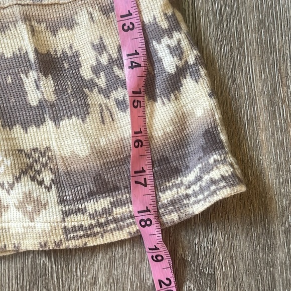 Polo Ralph Lauren thermal Aztec print Beige Patterned Long Sleeve Top large - Picture 8 of 8